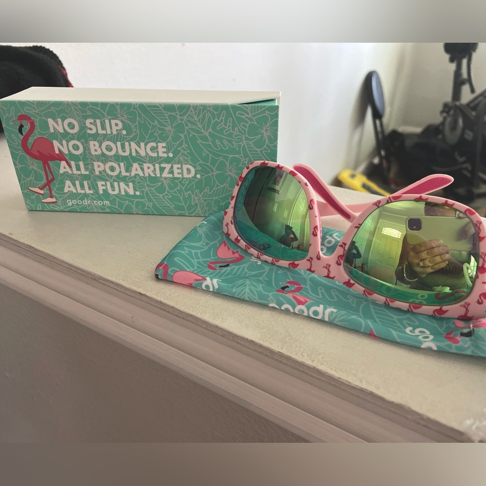 NIB Goodr Carl is Single and Ready to Flamingle Pink Flamingo Sunglasses OG